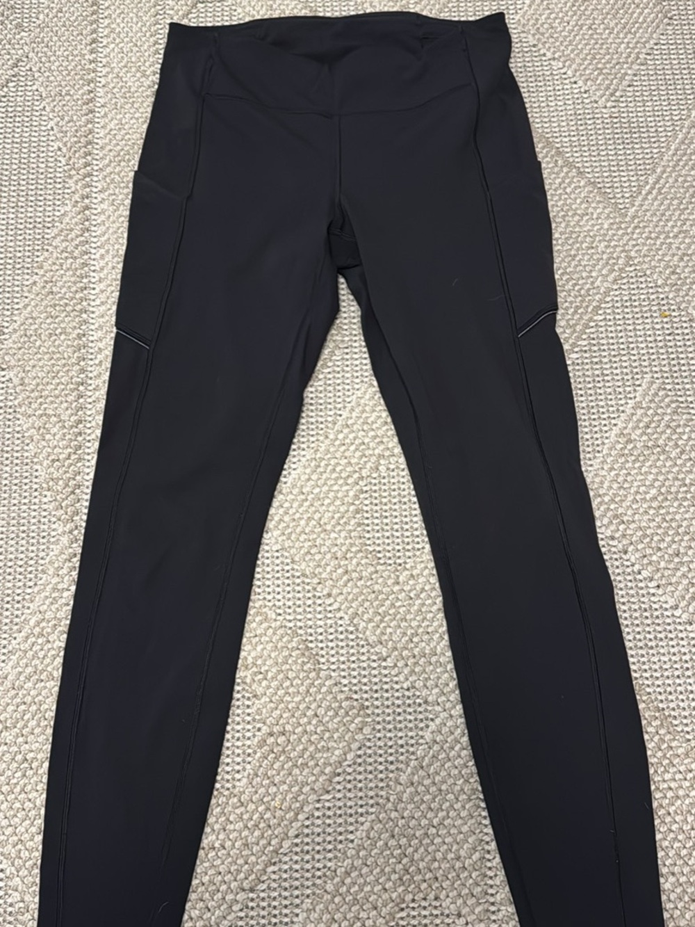 lululemon black Speed Up Tight 28” Full On Luxtreme